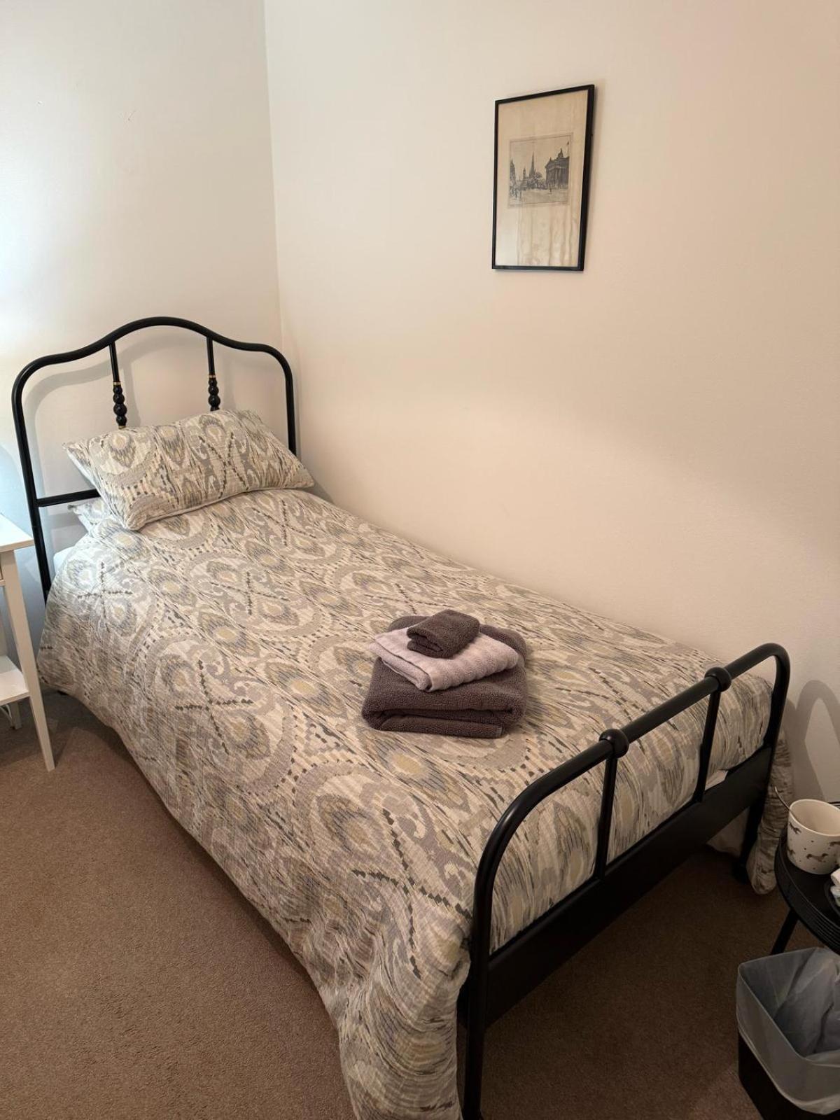 Single Room With Beautiful Garden Edynburg Zewnętrze zdjęcie
